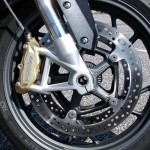 paralever, bmw r1200r, bmw motorrad, r1200r rear wheel, ruota posteriore bmw r1200r, 2015, brembo, esa, michelin,