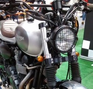 triumph, triumph bonneville, bonneville t100, caferacer, cafe twin, triumph bonneville cafe twin, motodays, vivalamoto