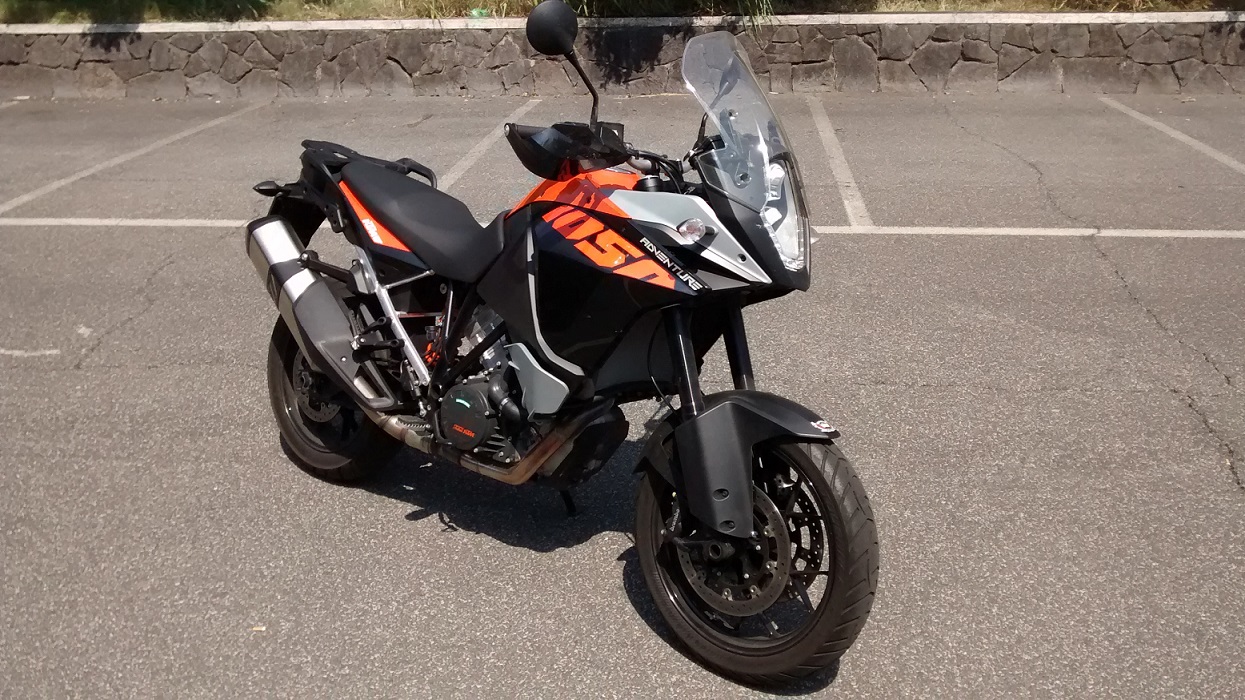 KTM 1050 adventure